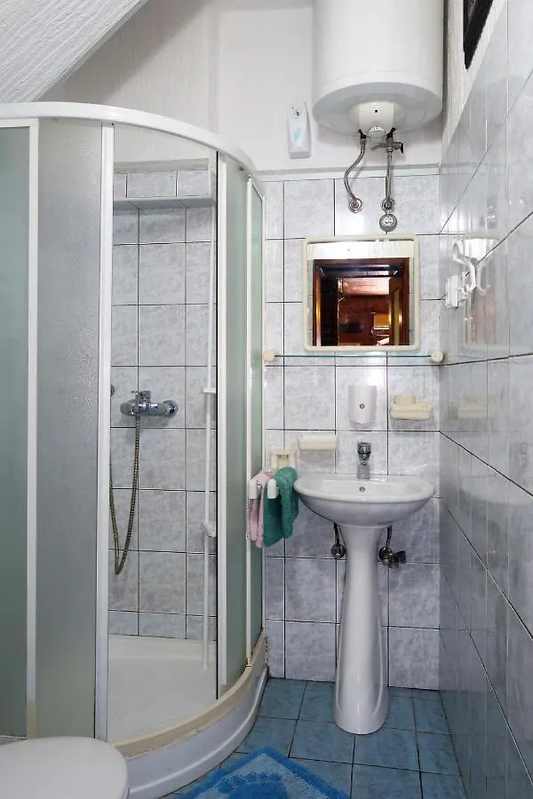 Holiday Home Delfar - Lsj100 By Interhome Nerezine Croatia