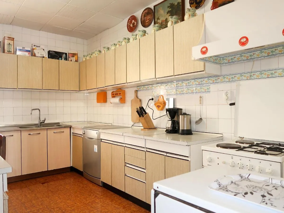 Holiday Home Delfar - Lsj100 By Interhome Нерезине